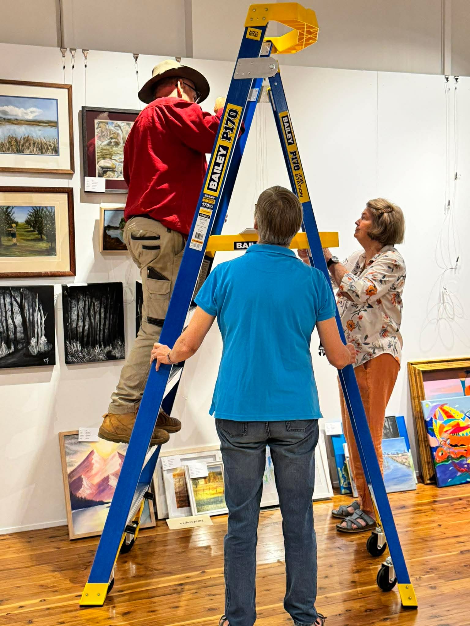 received_1422897826242726